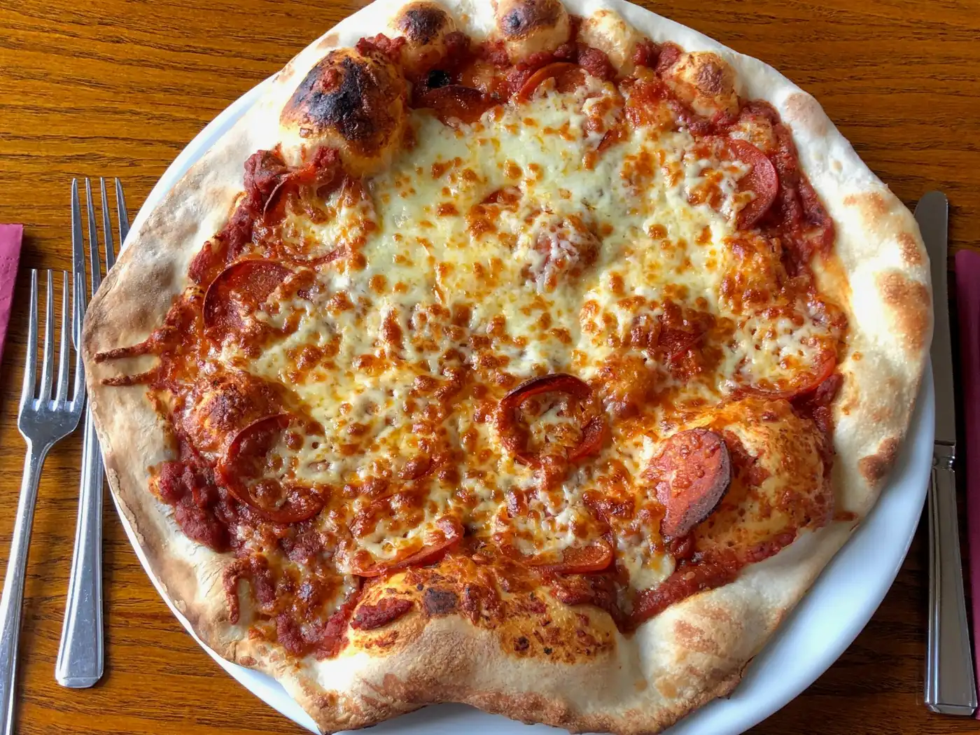Delicious homemade pizzas at the Golcar Lily